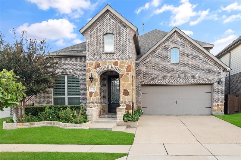 6512 Mandalay Court, McKinney TX 75070 - Photo 2