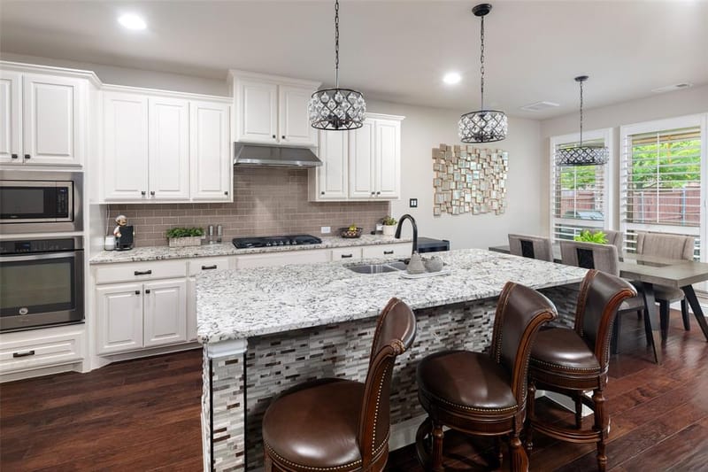 6512 Mandalay Court, McKinney TX 75070 - Photo 8
