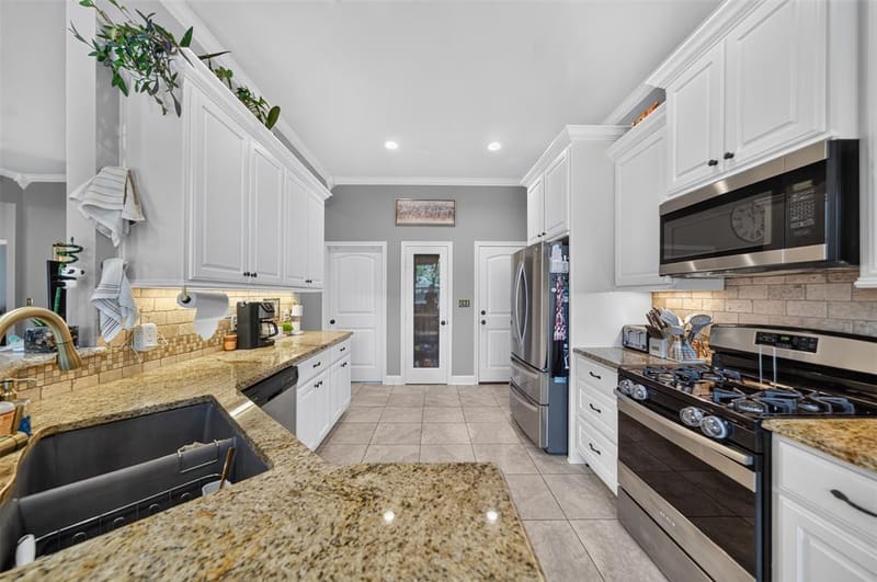 6057 Havens Trail, Tyler TX 75707 - Photo 17