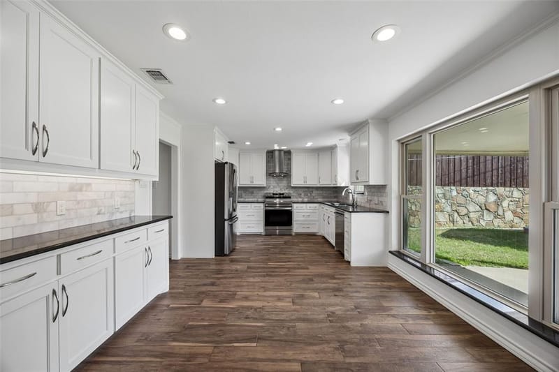 7837 Gaston Avenue, Fort Worth TX 76116 - Photo 8