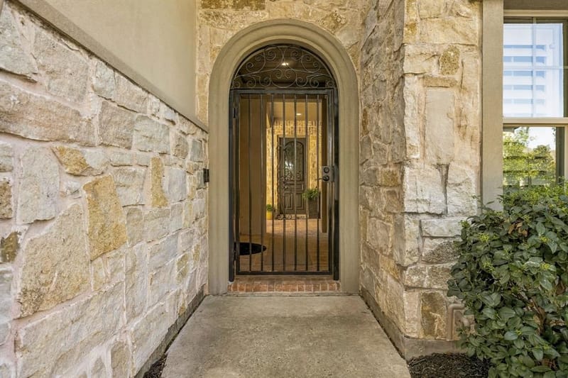 4035 Ferndale Lane, Frisco TX 75034 - Photo 2