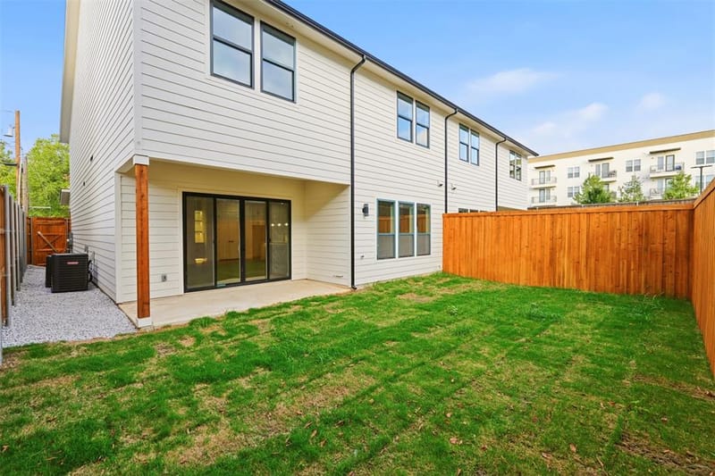 6907 Mohawk Drive, Dallas TX 75235 - Photo 25