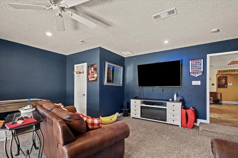 4715 Dell Drive, Greenville TX 75401 - Photo 14
