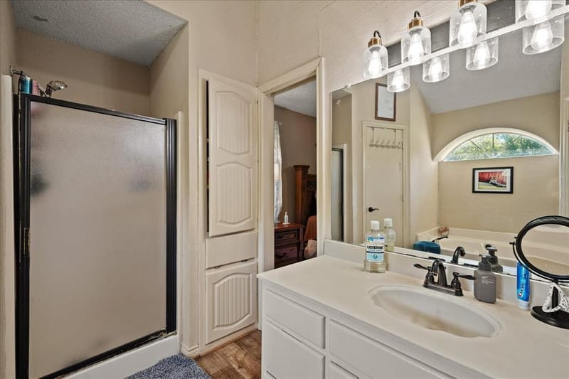 4715 Dell Drive, Greenville TX 75401 - Photo 18