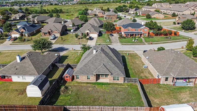 1005 Seminole Lane, Greenville TX 75402 - Photo 24