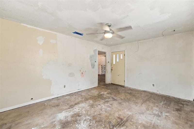 1407 Berkshire Street, Waco TX 76705 - Photo 12