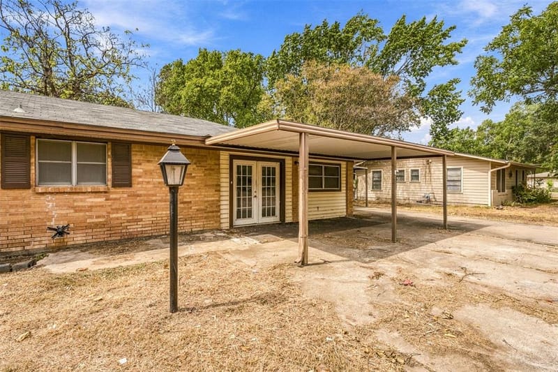 1407 Berkshire Street, Waco TX 76705 - Photo 3
