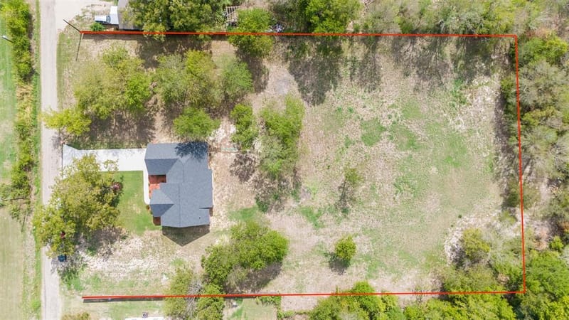 5288 County Road 2248, Greenville TX 75402 - Photo 32