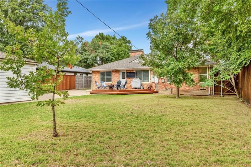 6452 Highgate Lane, Dallas TX 75214 - Photo 18