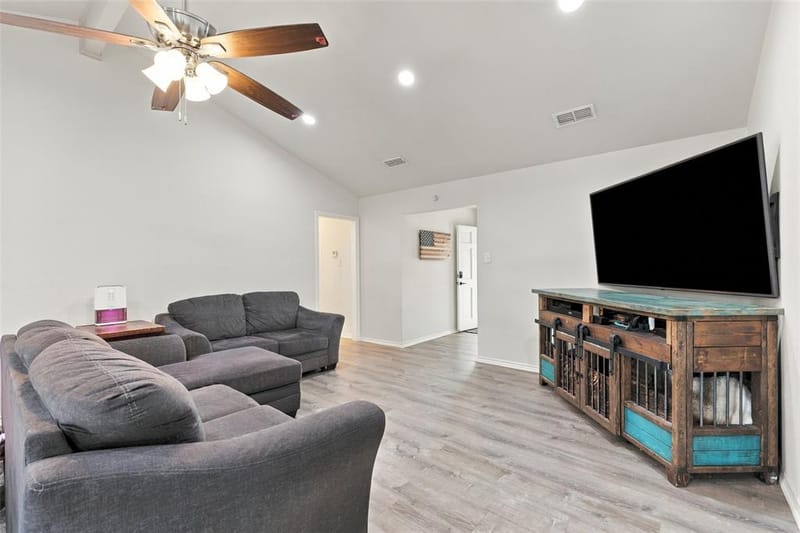 228 Meadowhill Drive, Benbrook TX 76126 - Photo 11