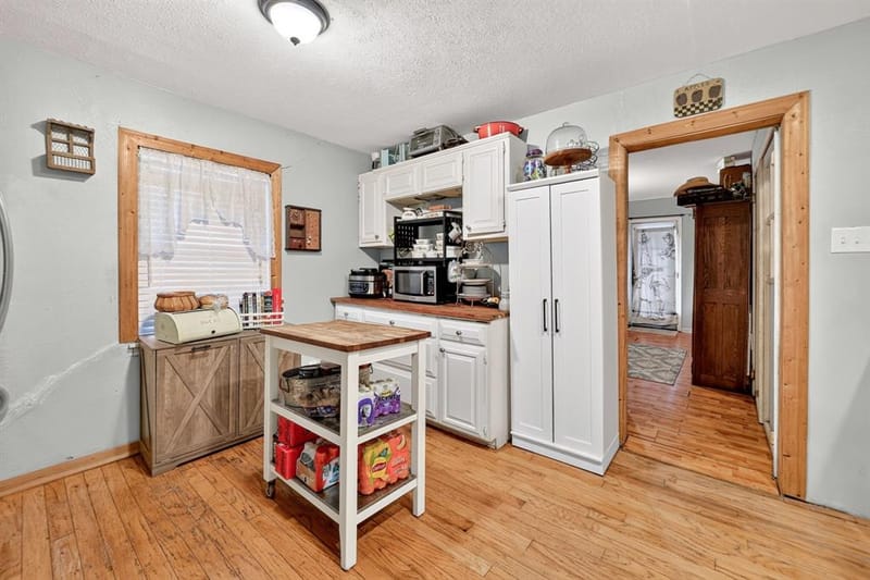 318 Charles Drive, Irving TX 75060 - Photo 12