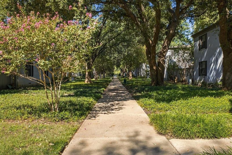 4904 Lahoma Street # 4904, Dallas TX 75235 - Photo 20