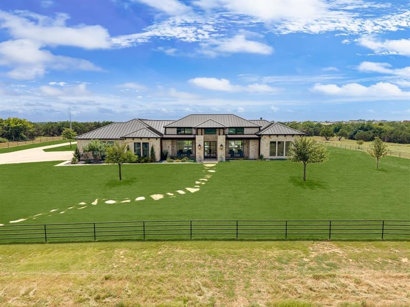 2145 CR 1227, Cleburne TX 76033 - Photo 2