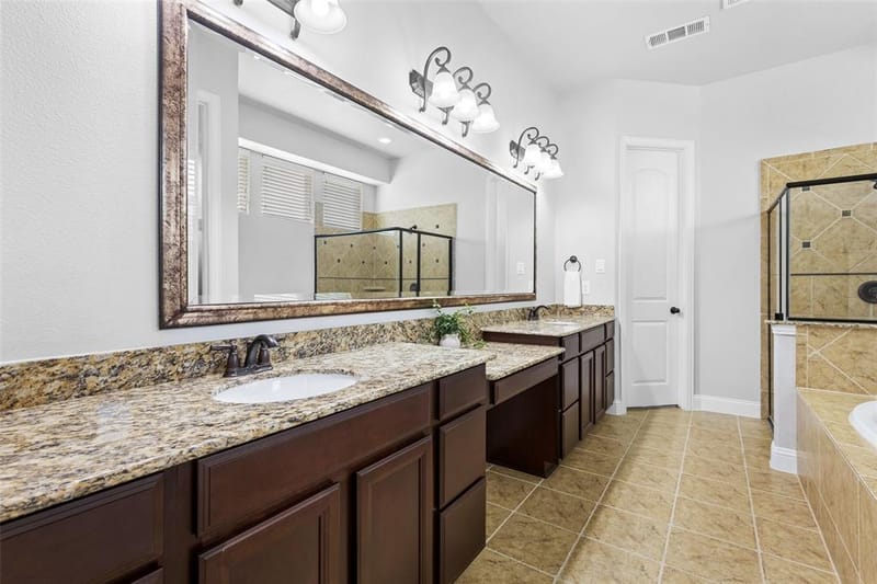 537 Maize Road, Murphy TX 75094 - Photo 12