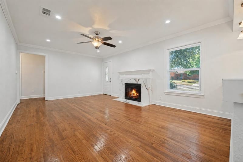 2626 Crest Avenue, Dallas TX 75216 - Photo 12
