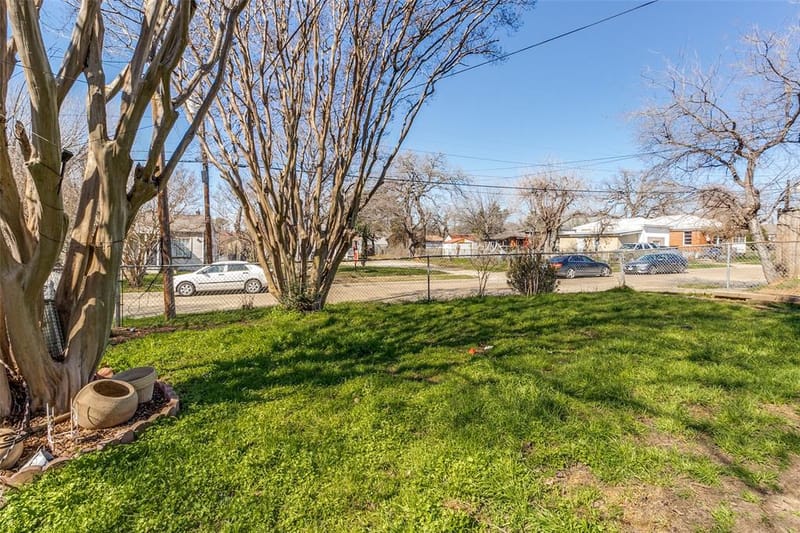 2252 Mail Avenue, Dallas TX 75235 - Photo 4