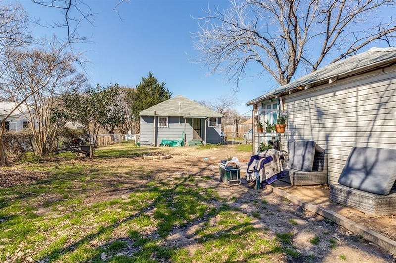 2252 Mail Avenue, Dallas TX 75235 - Photo 8