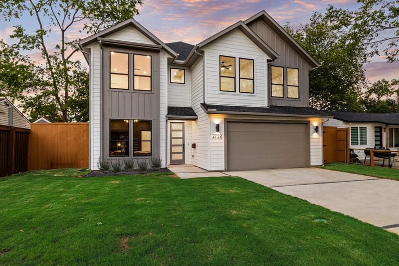 2719 Andrea Lane, Dallas TX 75228 - Photo 2