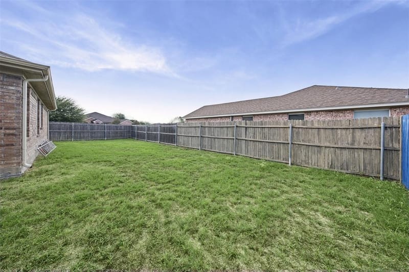 301 Wintergreen Court, Weatherford TX 76085 - Photo 27