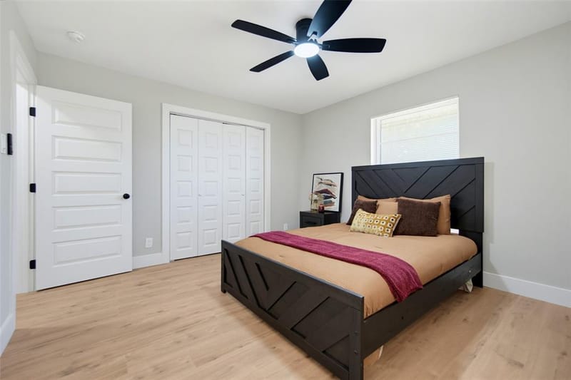 3049 Latham Drive, Dallas TX 75229 - Photo 17