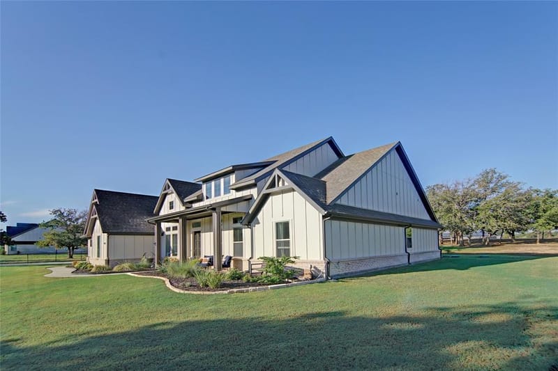 498 County Road 4598, Boyd TX 76023 - Photo 4