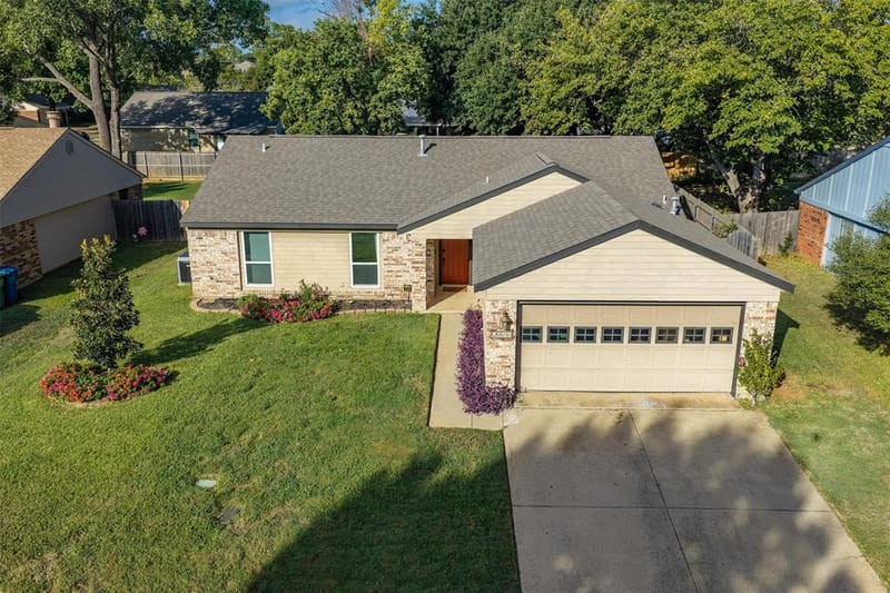 3911 White Oak Court, Flower Mound TX 75028 - Photo 5