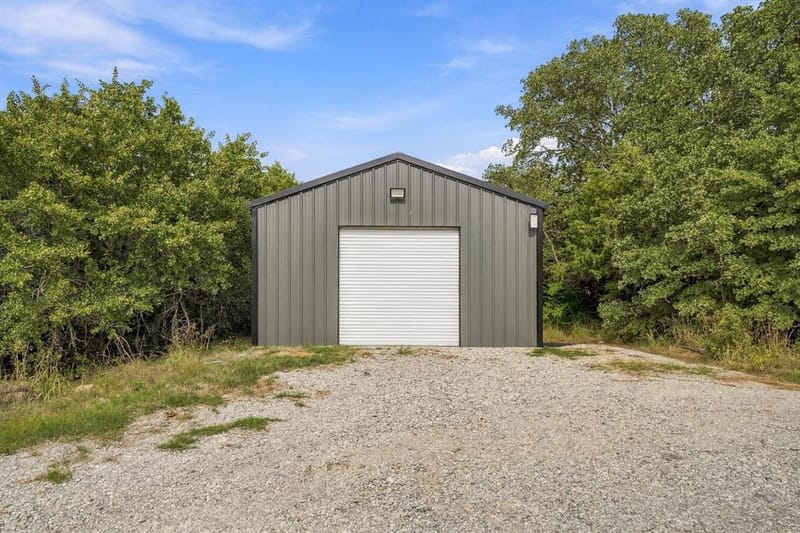124 N Fm 1655, Alvord TX 76225 - Photo 37