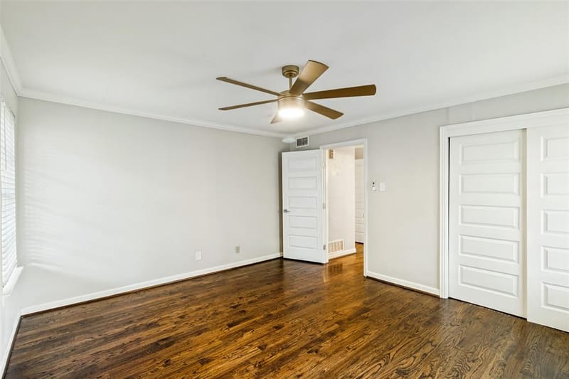 9711 E Lake Highlands Drive, Dallas TX 75218 - Photo 13