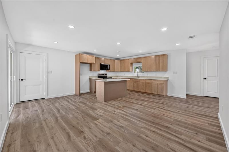 2009 Las Cruces Lane, Dallas TX 75217 - Photo 6
