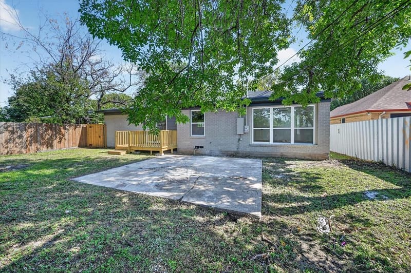 2009 Las Cruces Lane, Dallas TX 75217 - Photo 26