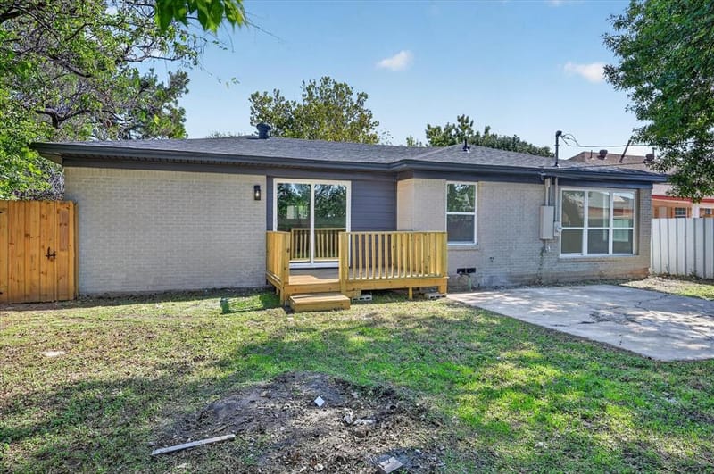 2009 Las Cruces Lane, Dallas TX 75217 - Photo 24