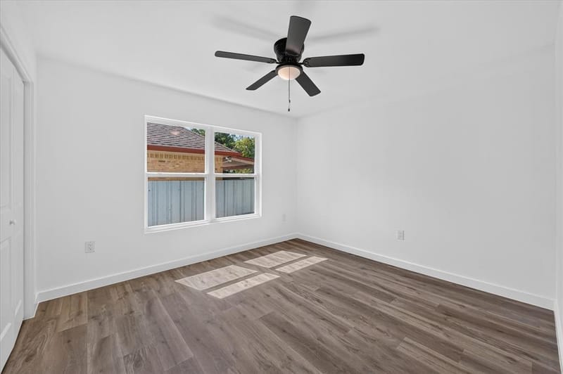 2009 Las Cruces Lane, Dallas TX 75217 - Photo 15