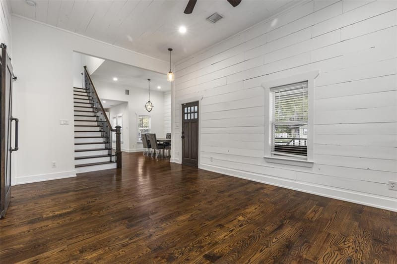 901 Oak Street, McKinney TX 75069 - Photo 2