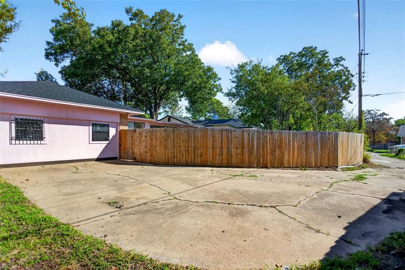 9610 Jennie Lee Lane, Dallas TX 75227 - Photo 38