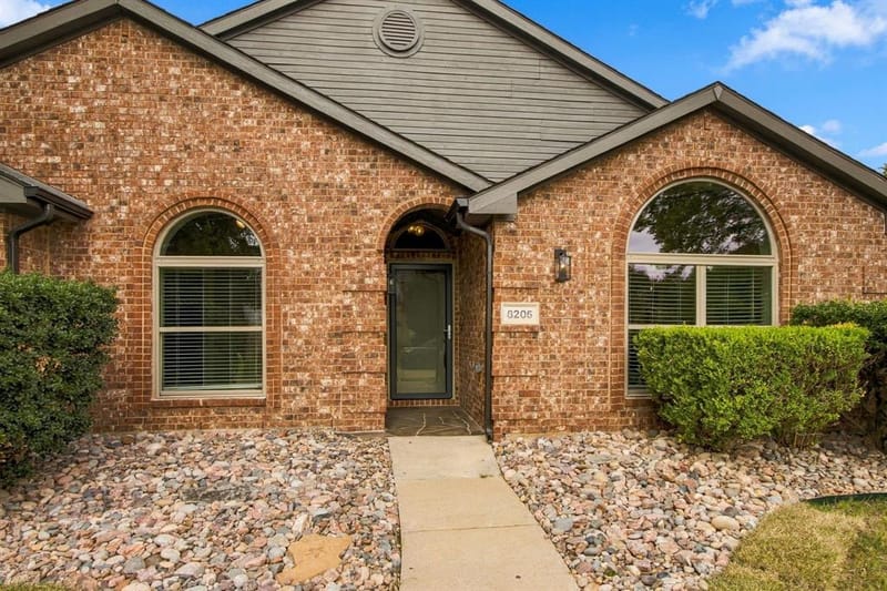 8205 Galley Street, Frisco TX 75035 - Photo 4