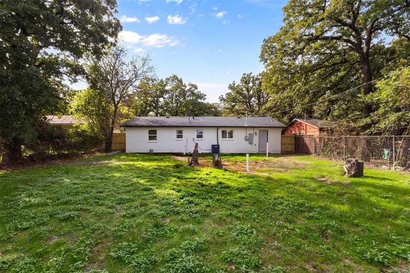 4813 Alandale Drive, Forest Hill TX 76119 - Photo 12