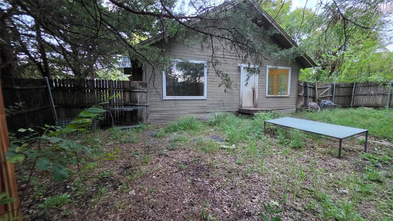 104 Short Street, Farmersville TX 75442 - Photo 6