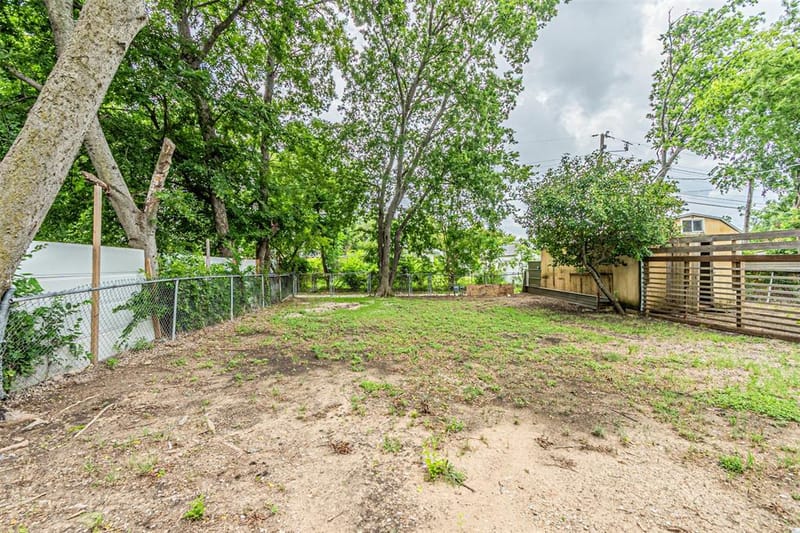 2510 Bluffton Drive, Dallas TX 75228 - Photo 32