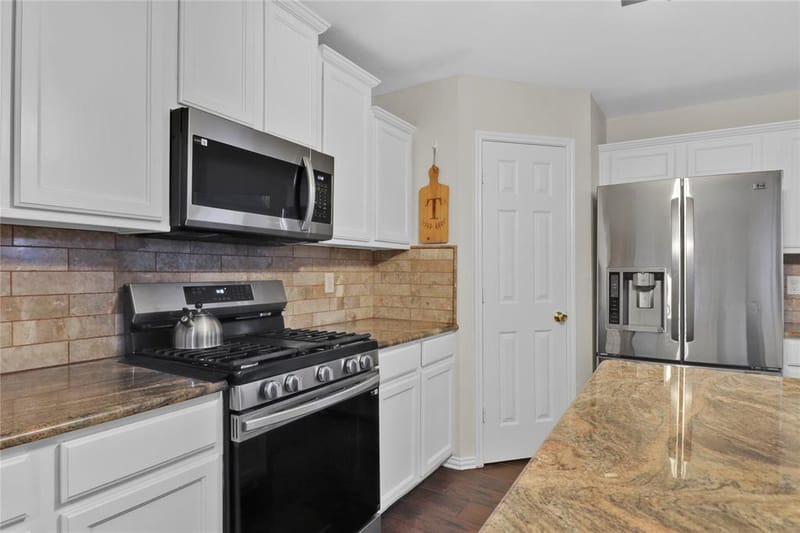5753 Lionfish Way, Fort Worth TX 76131 - Photo 16