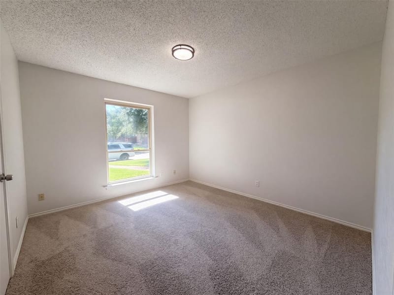 711 Rush Creek Drive, Allen TX 75002 - Photo 7