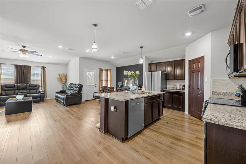 3228 Sherco Road, Lorena TX 76655 - Photo 8