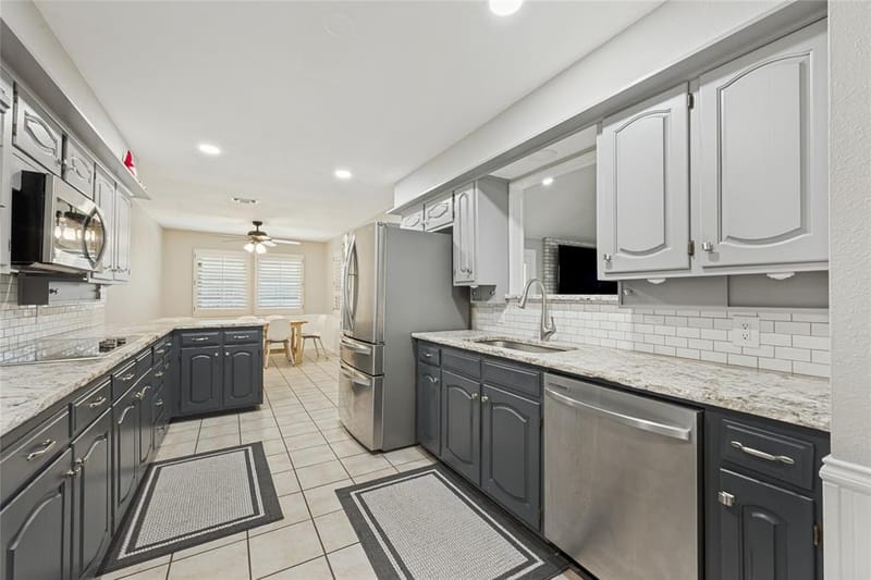 2002 Elmhurst Drive, Arlington TX 76012 - Photo 10