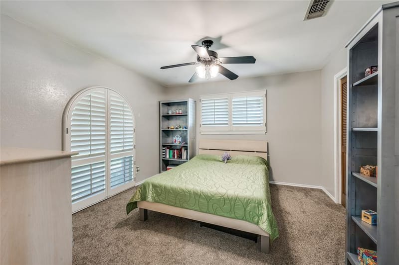 2002 Elmhurst Drive, Arlington TX 76012 - Photo 21