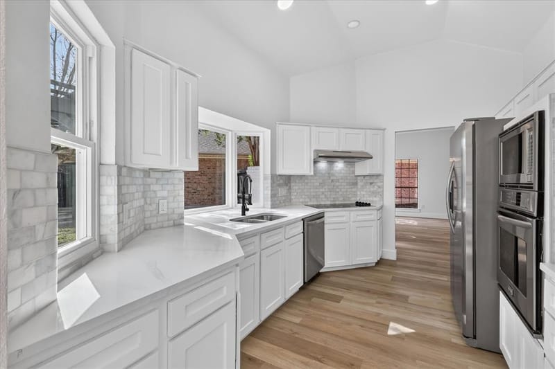 18902 Whitewater Lane, Dallas TX 75287 - Photo 10