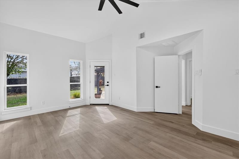 18902 Whitewater Lane, Dallas TX 75287 - Photo 21