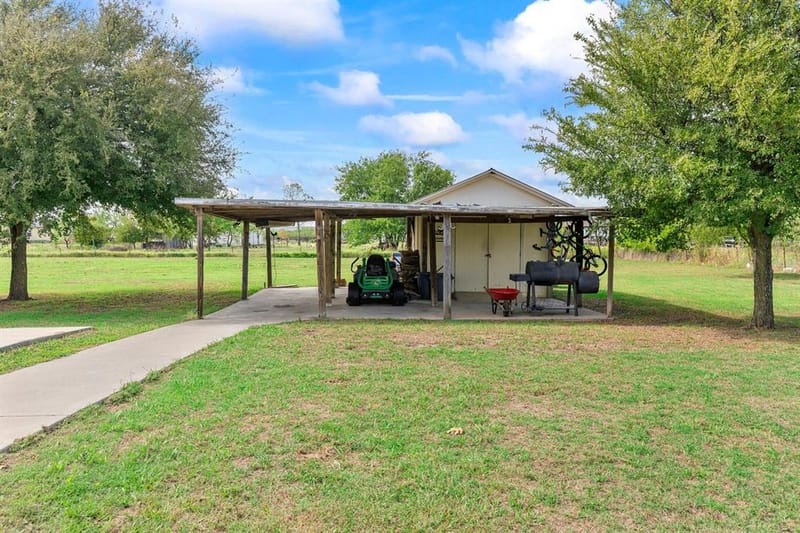 6210 Armadillo Drive, Kemp TX 75143 - Photo 31