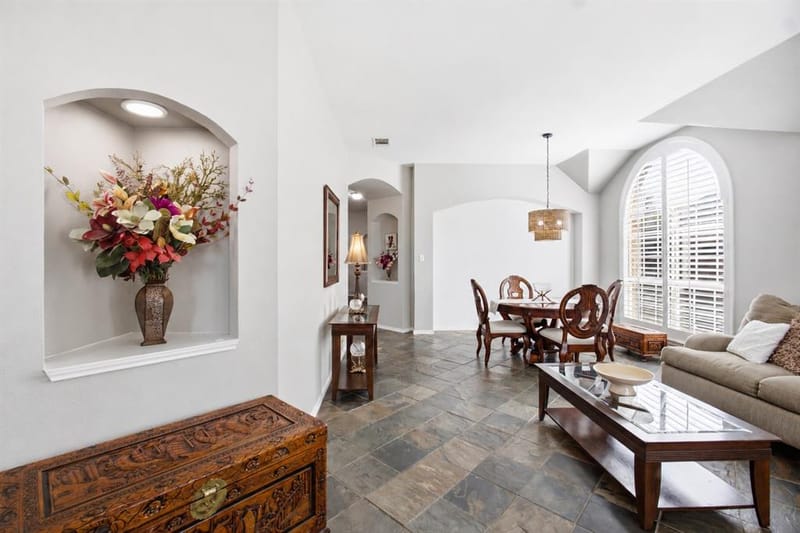 10112 Norman Court, Irving TX 75063 - Photo 24