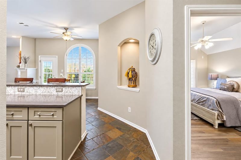 10112 Norman Court, Irving TX 75063 - Photo 19
