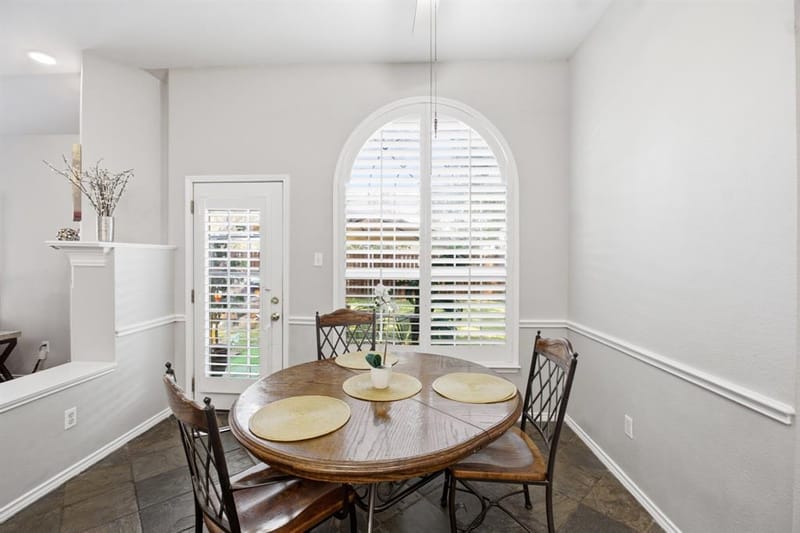 10112 Norman Court, Irving TX 75063 - Photo 21