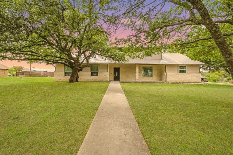 435 Edwards Drive, Dublin TX 76446